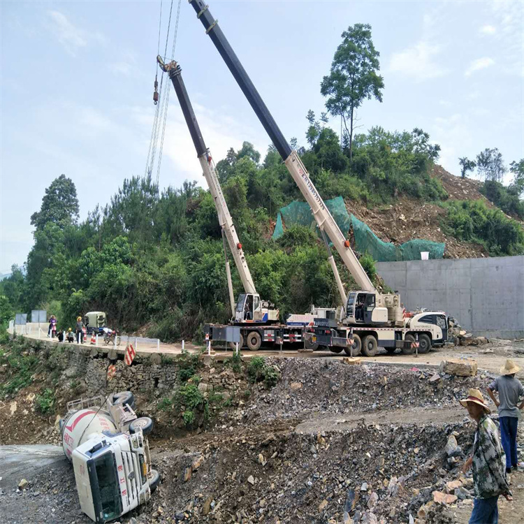 昭通昭通24小时应急道路救援吊装吊装现场实拍